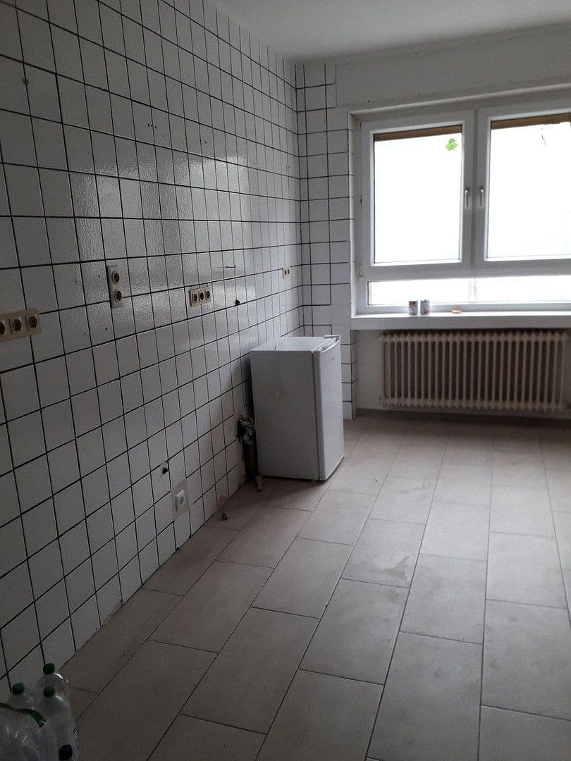 Pronájem nebytového prostoru 2.169 m², Quellenweg 4, Gilserberg, Hessen Pronájem nebytového prostoru 2.169 m², Quellenweg 4, Gilserberg, Hessen