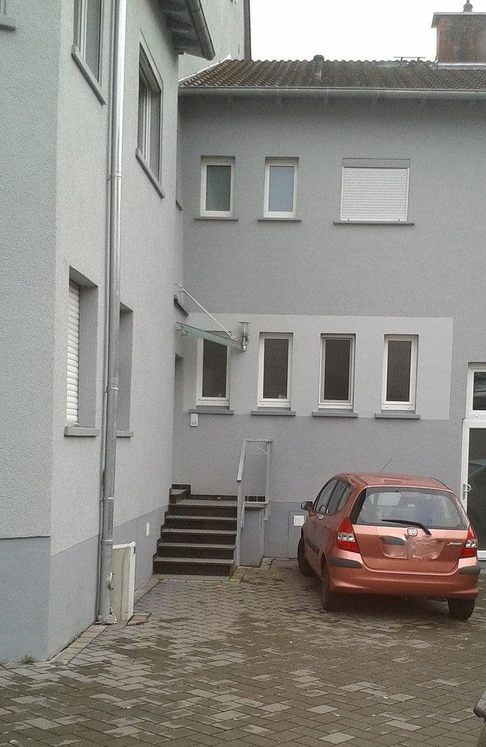 Pronájem bytu 4+1 104 m², Limburger Str. 165, Bad Camberg, Hessen Pronájem bytu 4+1 104 m², Limburger Str. 165, Bad Camberg, Hessen