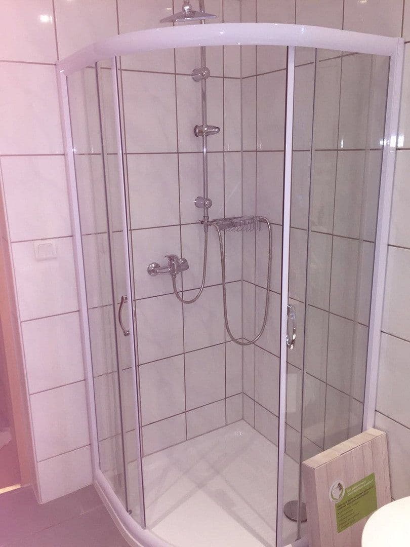 Pronájem bytu 4+1 104 m², Limburger Str. 165, Bad Camberg, Hessen Pronájem bytu 4+1 104 m², Limburger Str. 165, Bad Camberg, Hessen