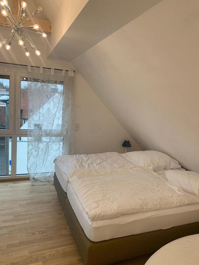 Pronájem bytu 2+1 60 m², Laurentiusstr. 22, Würzburg, Bavorsko Pronájem bytu 2+1 60 m², Laurentiusstr. 22, Würzburg, Bavorsko