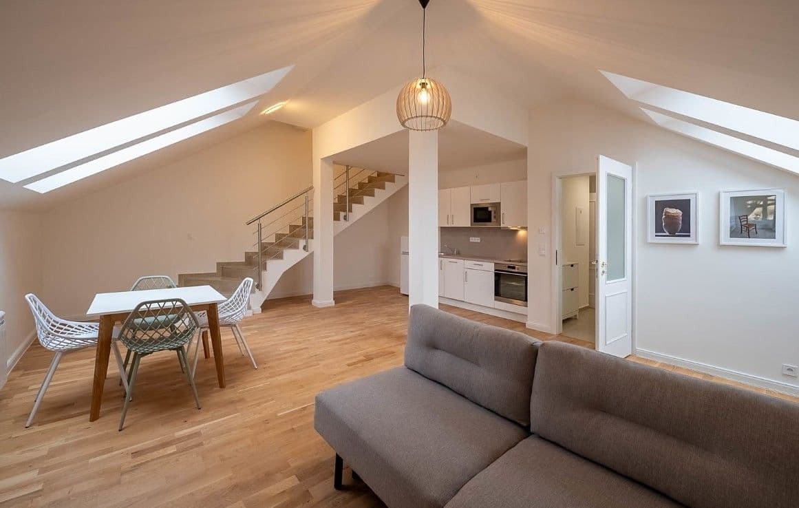Pronájem bytu 3+kk 112 m², Varšavská, Praha, Praha Pronájem bytu 3+kk 112 m², Varšavská, Praha, Praha