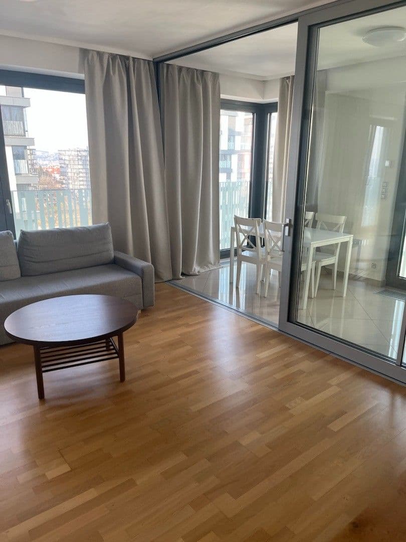 Pronájem bytu 2+kk 75 m², Olšanská, Praha, Praha Pronájem bytu 2+kk 75 m², Olšanská, Praha, Praha