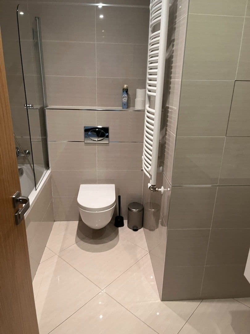 Pronájem bytu 2+kk 75 m², Olšanská, Praha, Praha Pronájem bytu 2+kk 75 m², Olšanská, Praha, Praha