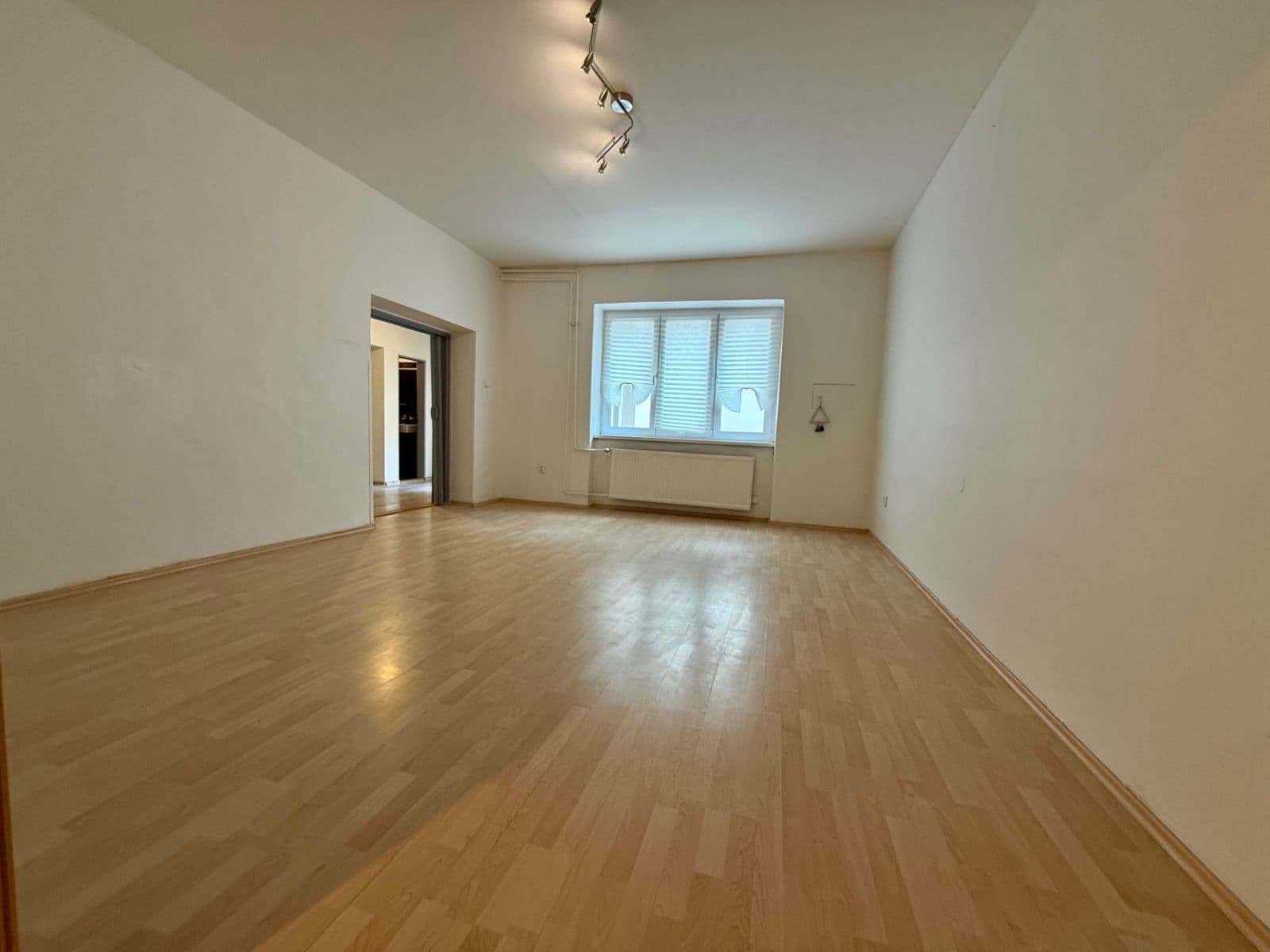 Pronájem bytu 3+1 80 m², Zámecká, Ostrava, Moravskoslezský kraj Pronájem bytu 3+1 80 m², Zámecká, Ostrava, Moravskoslezský kraj