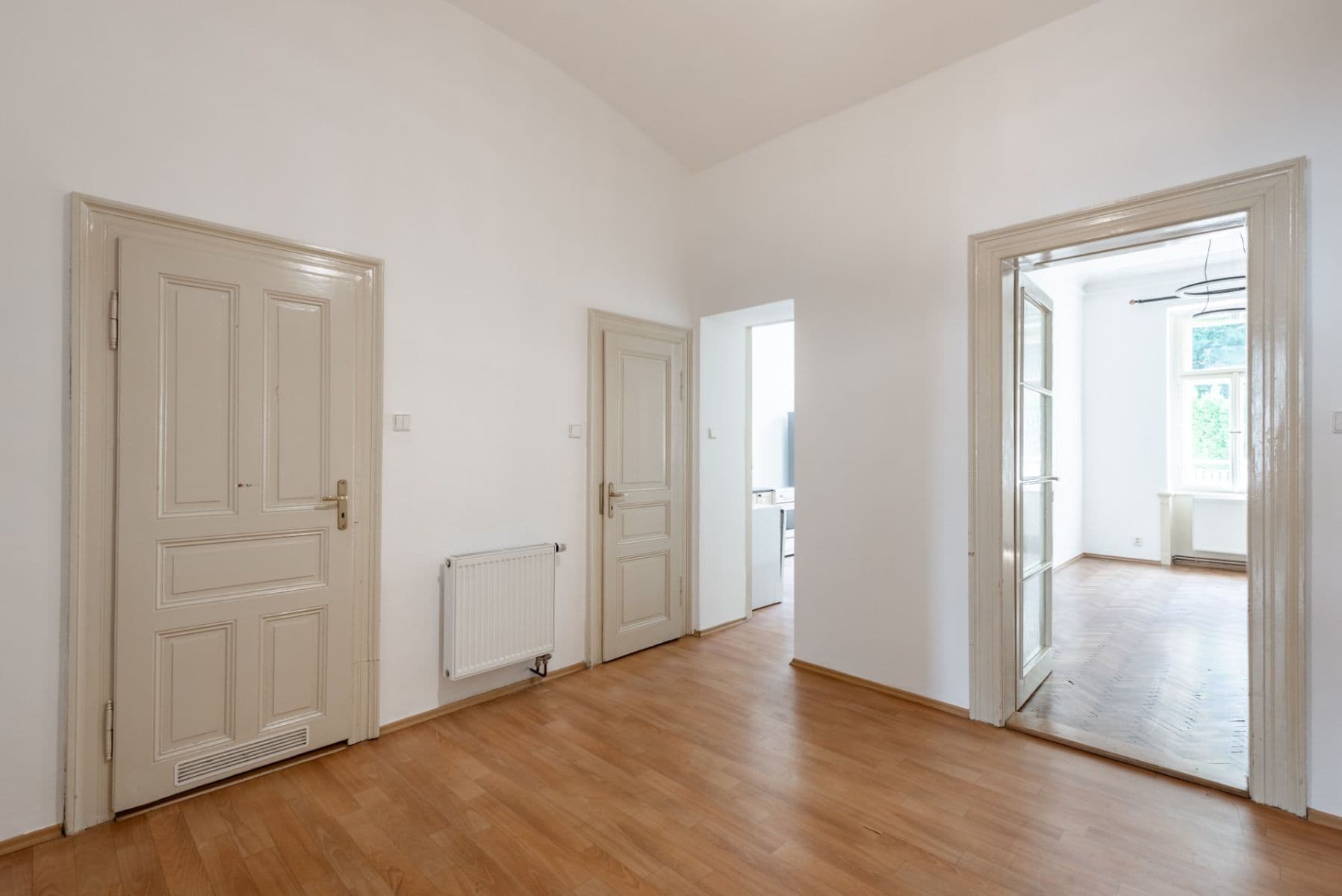 Pronájem bytu 3+1 87 m², Moravská, Praha, Praha Pronájem bytu 3+1 87 m², Moravská, Praha, Praha
