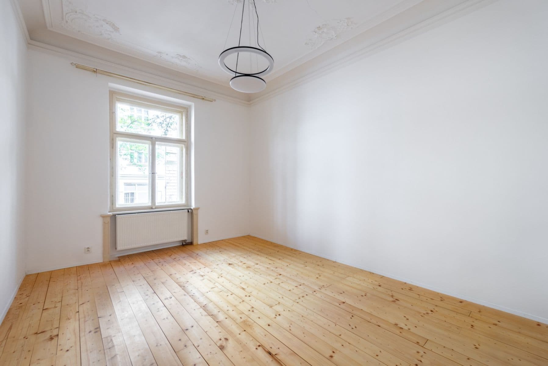 Pronájem bytu 3+1 87 m², Moravská, Praha, Praha Pronájem bytu 3+1 87 m², Moravská, Praha, Praha