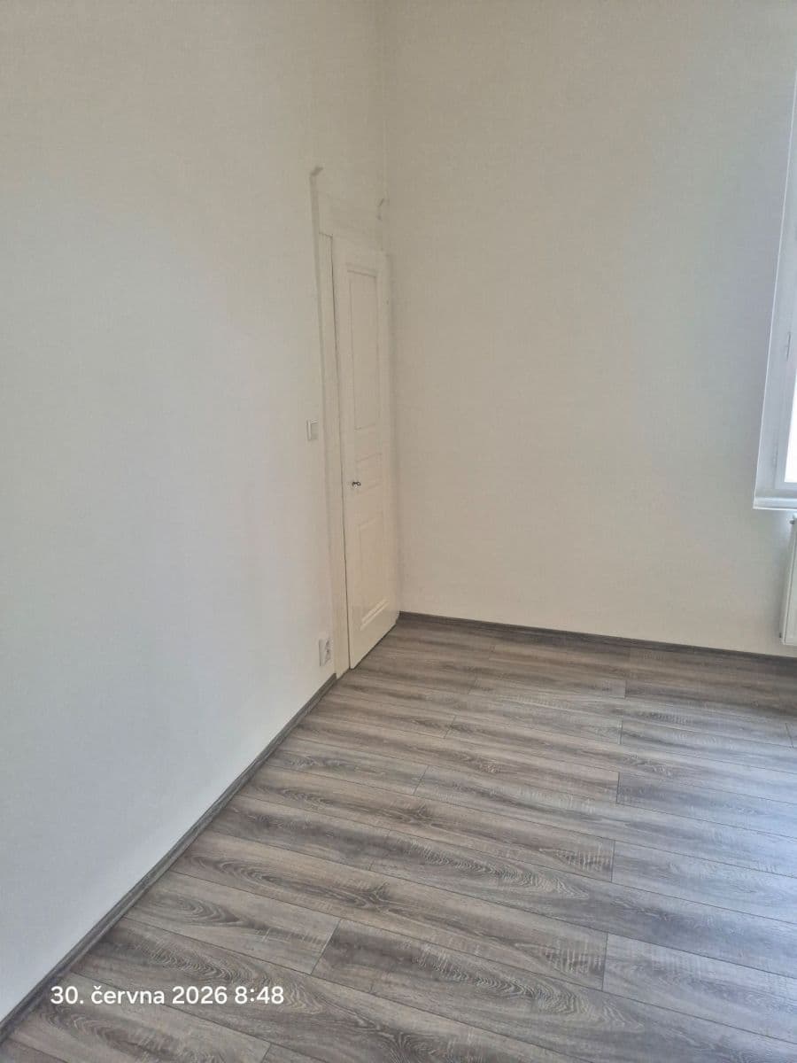 Pronájem bytu 4+1 120 m², Na Doubkové, Praha, Praha Pronájem bytu 4+1 120 m², Na Doubkové, Praha, Praha