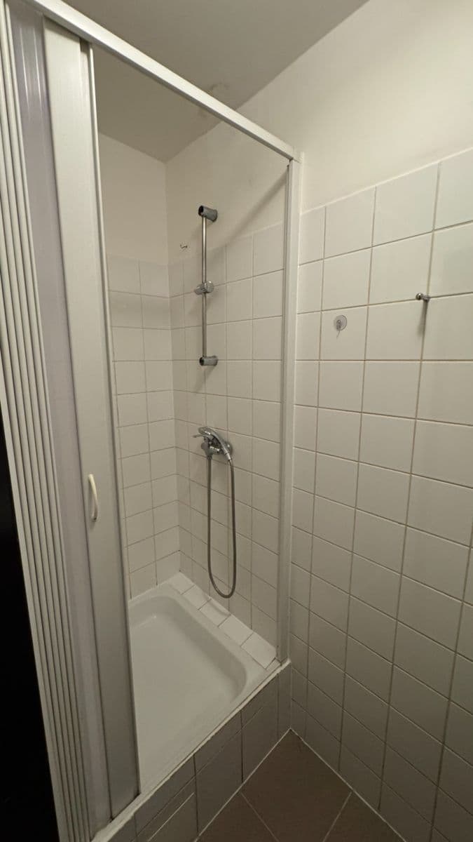 Pronájem bytu 2+kk 39 m², Heydukova, Praha, Praha Pronájem bytu 2+kk 39 m², Heydukova, Praha, Praha