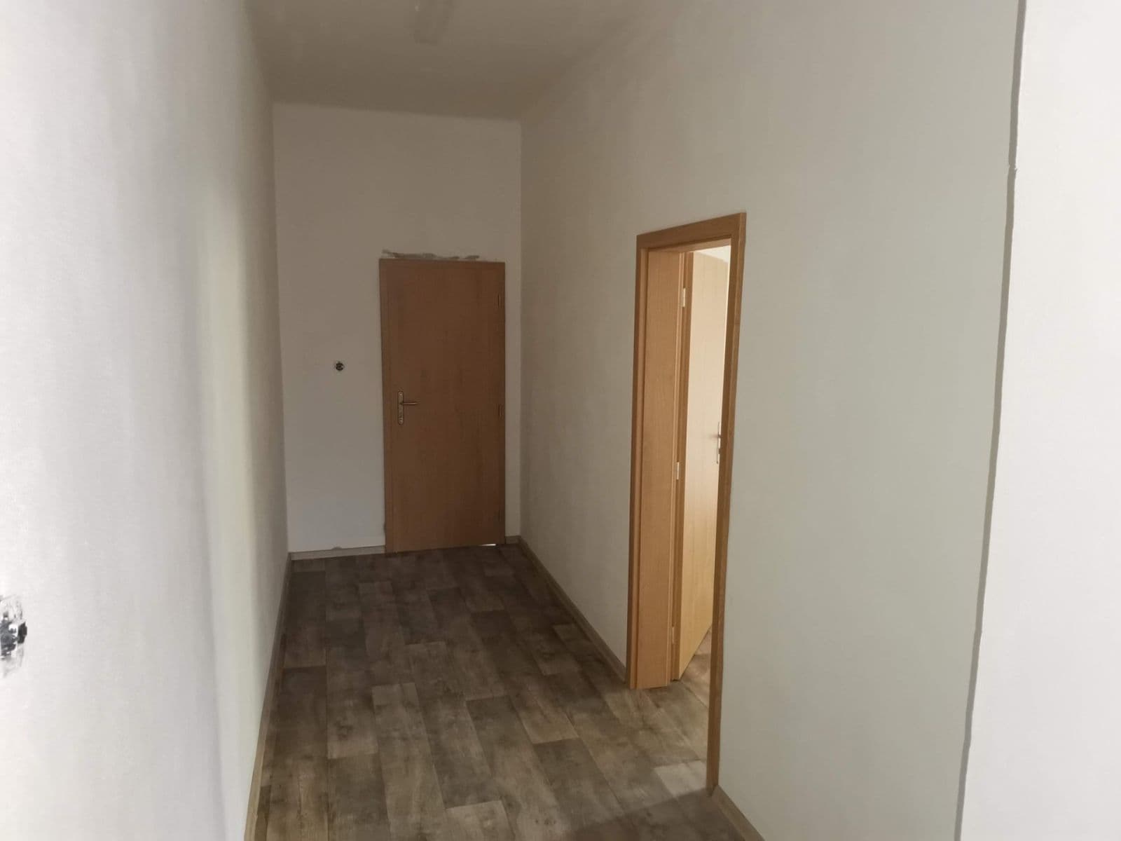 Pronájem nebytového prostoru 11 m², Brožíkova, Beroun, Středočeský kraj Pronájem nebytového prostoru 11 m², Brožíkova, Beroun, Středočeský kraj