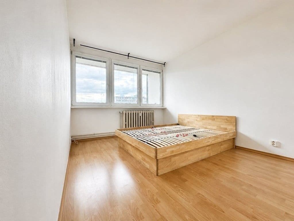 Pronájem bytu 2+kk 40 m², Nekvasilova, Praha, Praha Pronájem bytu 2+kk 40 m², Nekvasilova, Praha, Praha