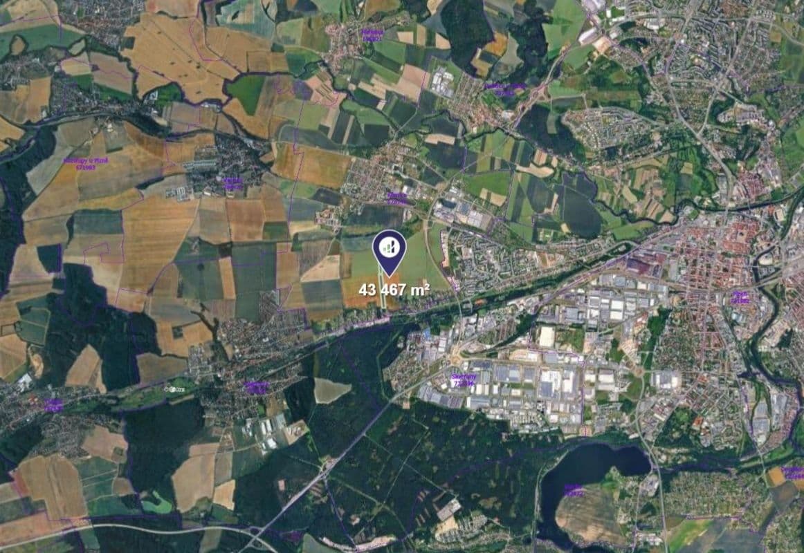 Prodej pozemku 10.867 m², Plzeň, Plzeňský kraj Prodej pozemku 10.867 m², Plzeň, Plzeňský kraj