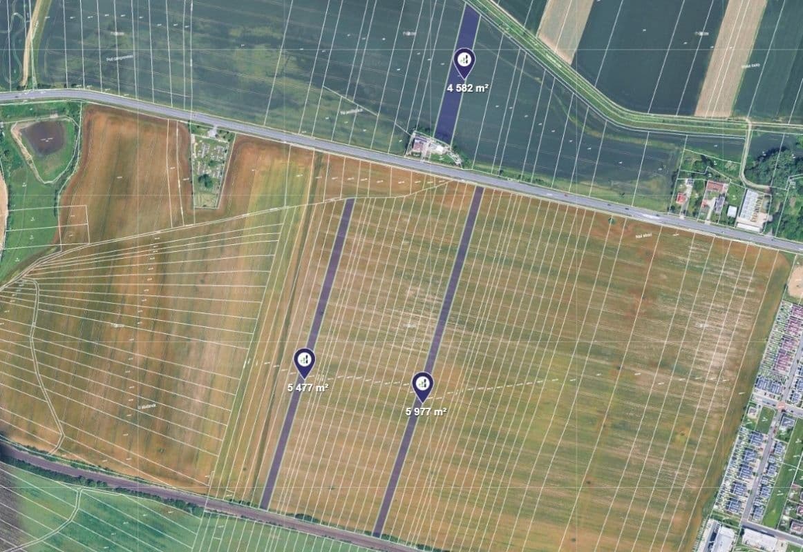 Prodej pozemku 4.073 m², Plzeň, Plzeňský kraj Prodej pozemku 4.073 m², Plzeň, Plzeňský kraj
