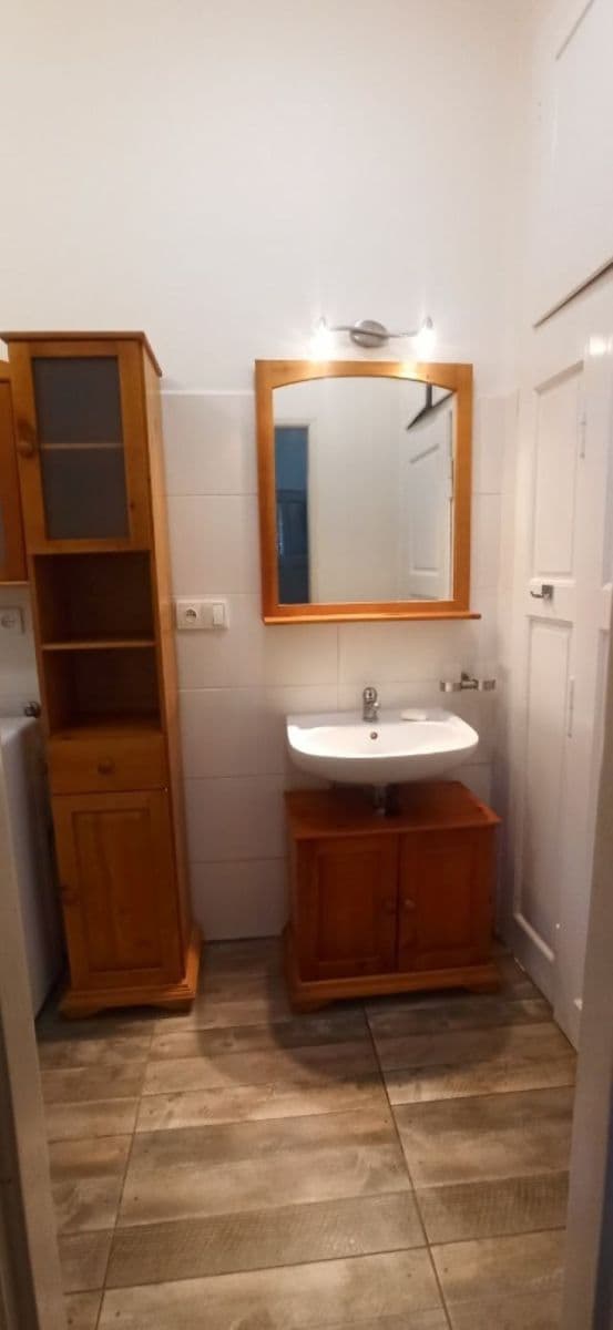 Prodej domu 240 m², pozemek 530 m², Mašatova, Praha, Praha Prodej domu 240 m², pozemek 530 m², Mašatova, Praha, Praha