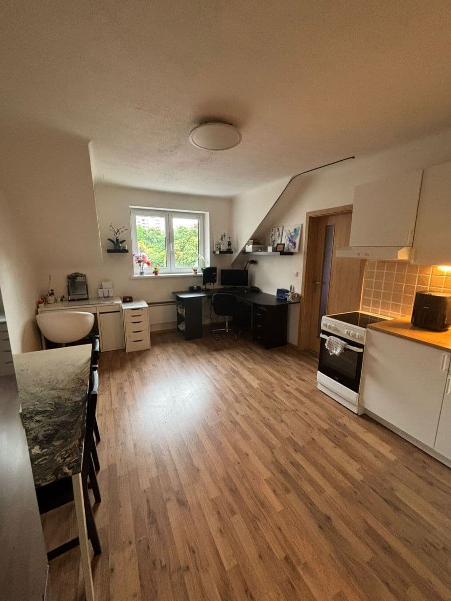 Pronájem bytu 2+kk 46 m², V Korytech, Praha, Praha Pronájem bytu 2+kk 46 m², V Korytech, Praha, Praha