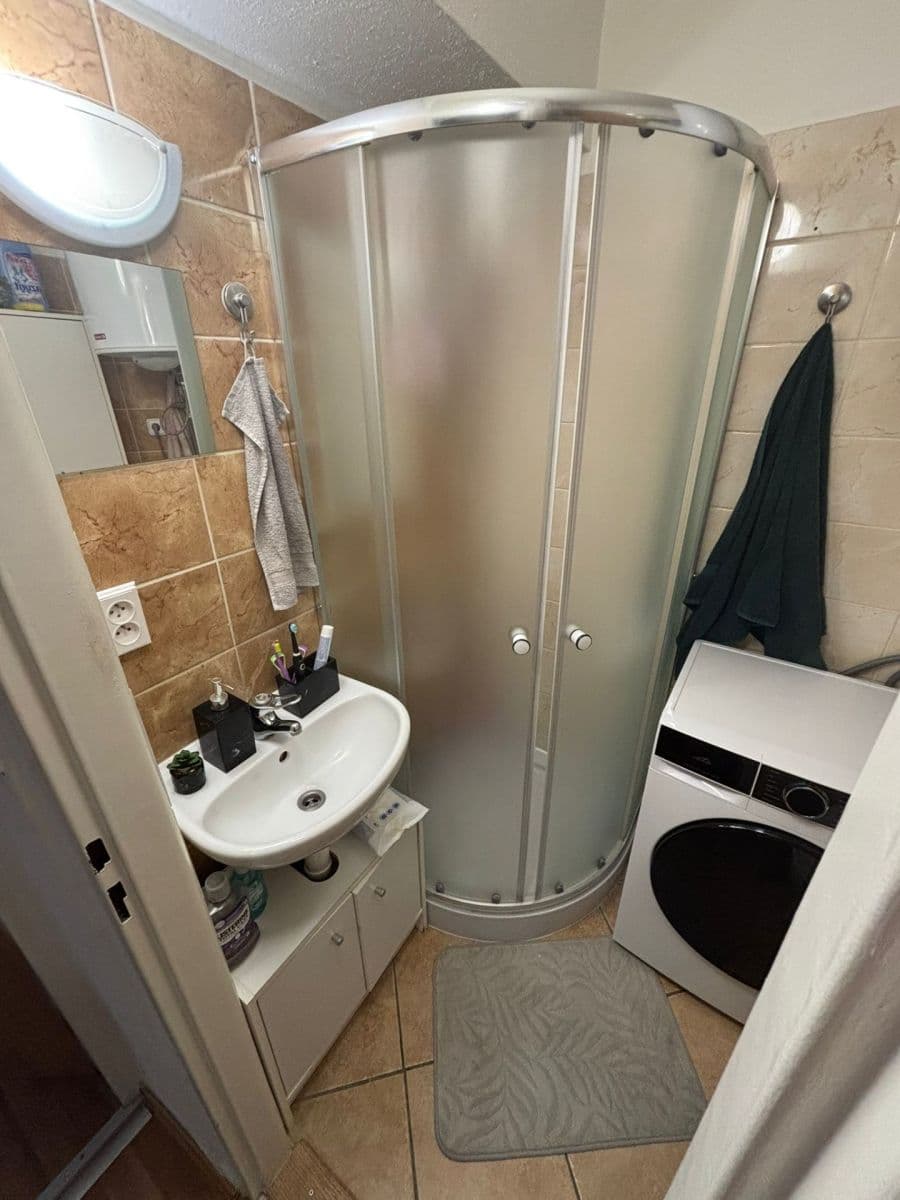 Pronájem bytu 2+kk 46 m², V Korytech, Praha, Praha Pronájem bytu 2+kk 46 m², V Korytech, Praha, Praha