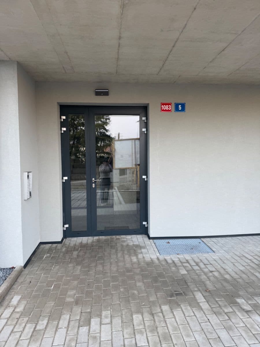 Prodej bytu 2+kk 55 m², Ke křížku, Kladno, Středočeský kraj Prodej bytu 2+kk 55 m², Ke křížku, Kladno, Středočeský kraj
