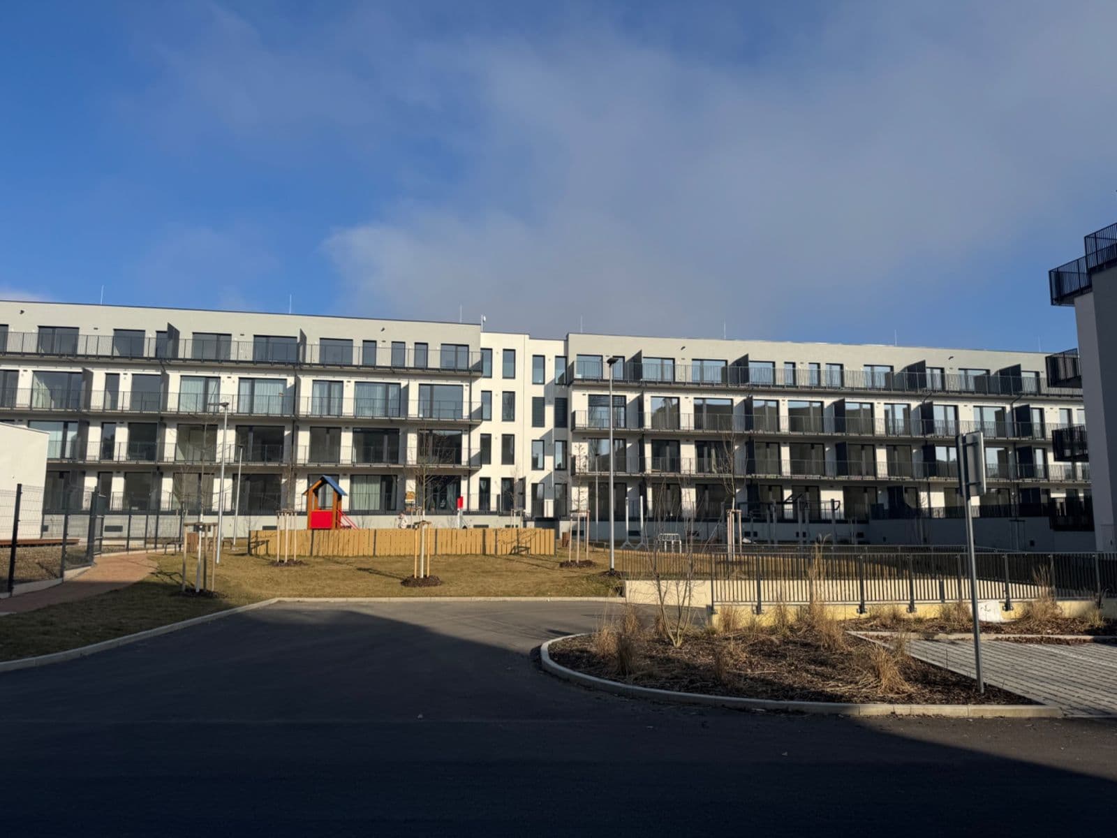 Prodej bytu 2+kk 55 m², Ke křížku, Kladno, Středočeský kraj Prodej bytu 2+kk 55 m², Ke křížku, Kladno, Středočeský kraj
