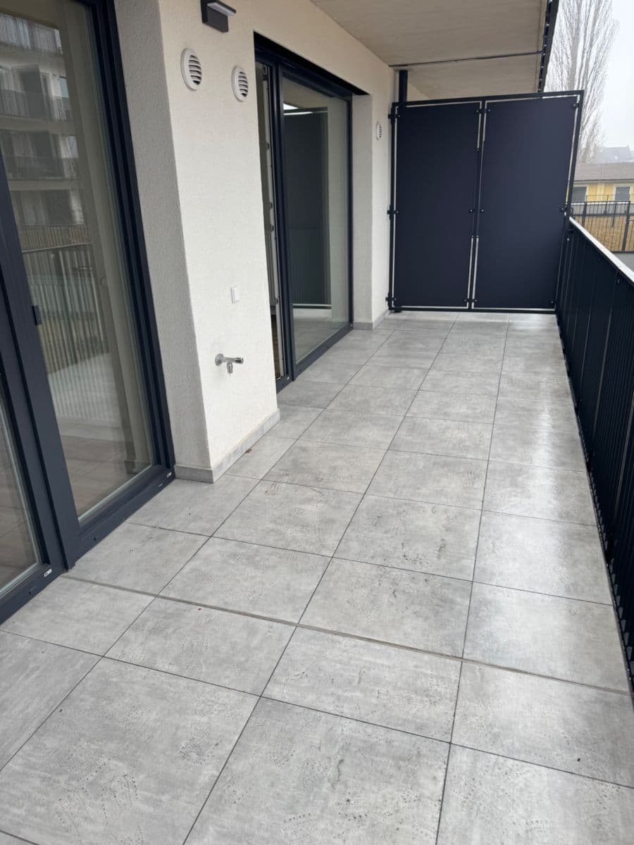 Prodej bytu 2+kk 55 m², Ke křížku, Kladno, Středočeský kraj Prodej bytu 2+kk 55 m², Ke křížku, Kladno, Středočeský kraj