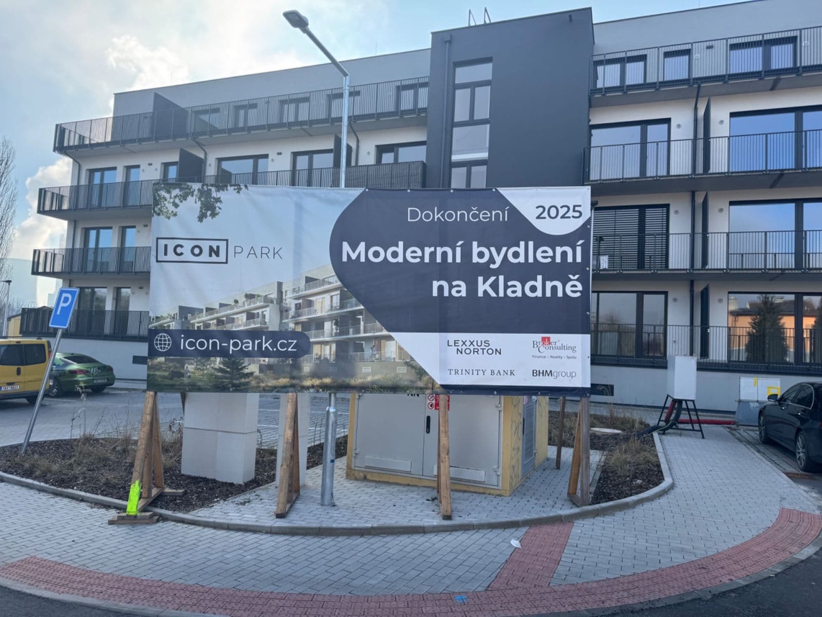 Prodej bytu 2+kk 55 m², Ke křížku, Kladno, Středočeský kraj Prodej bytu 2+kk 55 m², Ke křížku, Kladno, Středočeský kraj