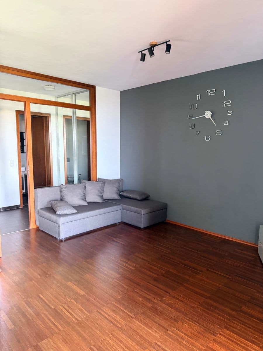 Prodej bytu 2+kk 52 m², Jeremiášova, Praha, Praha Prodej bytu 2+kk 52 m², Jeremiášova, Praha, Praha