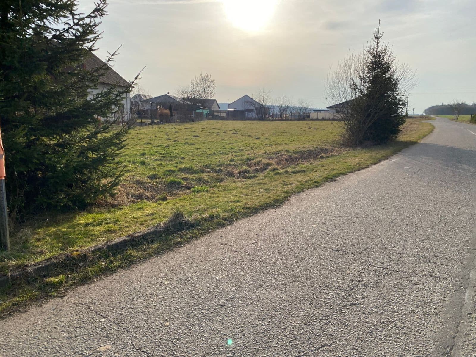 Prodej pozemku 1.700 m², Radíkovice, Královéhradecký kraj Prodej pozemku 1.700 m², Radíkovice, Královéhradecký kraj