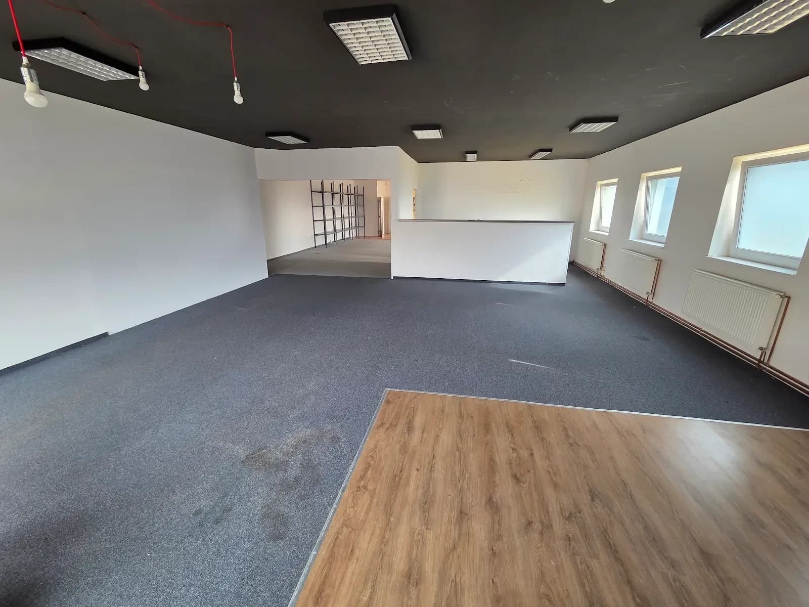 Pronájem nebytového prostoru 186 m², K Žižkovu, Praha, Praha Pronájem nebytového prostoru 186 m², K Žižkovu, Praha, Praha