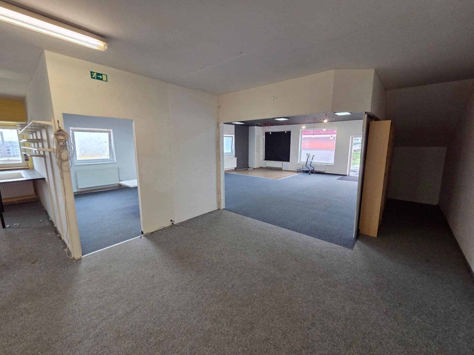 Pronájem nebytového prostoru 186 m², K Žižkovu, Praha, Praha Pronájem nebytového prostoru 186 m², K Žižkovu, Praha, Praha