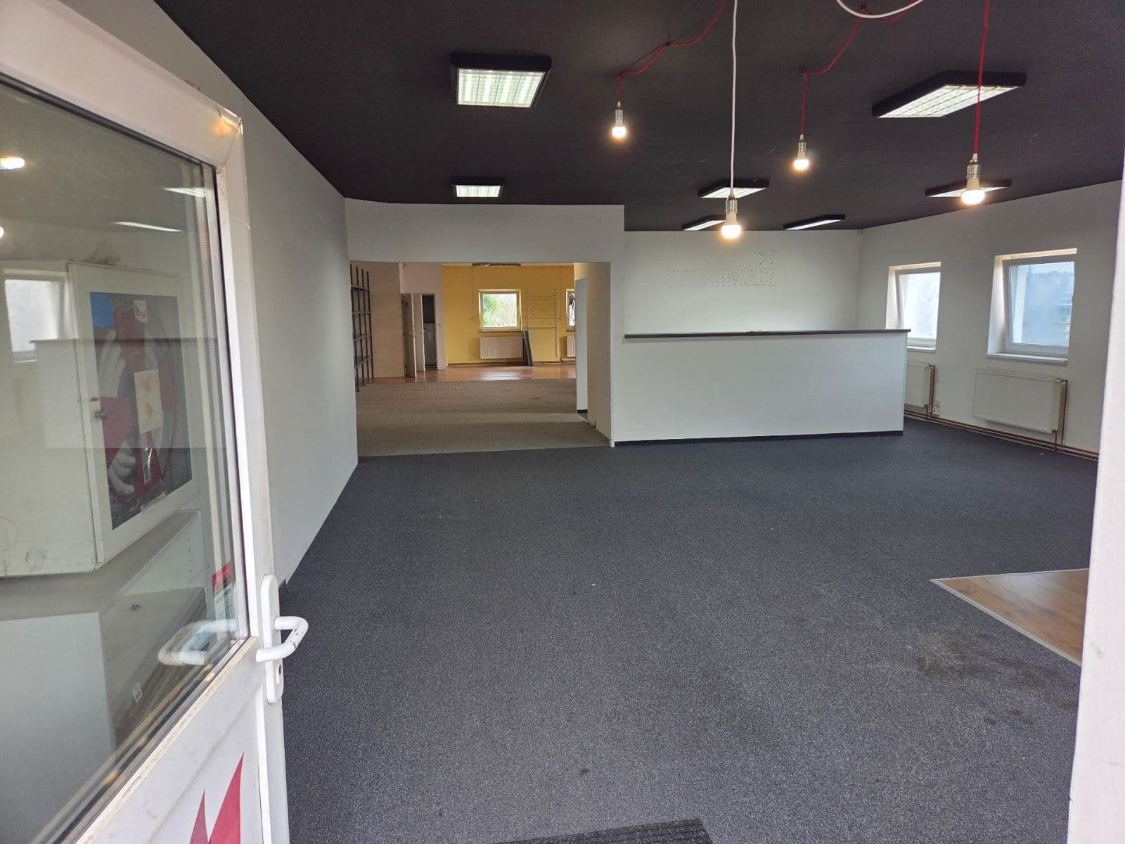 Pronájem nebytového prostoru 186 m², K Žižkovu, Praha, Praha Pronájem nebytového prostoru 186 m², K Žižkovu, Praha, Praha