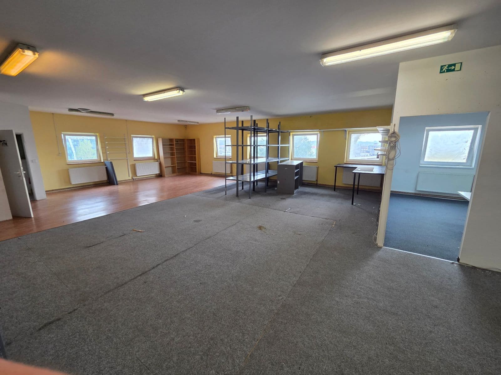 Pronájem nebytového prostoru 186 m², K Žižkovu, Praha, Praha Pronájem nebytového prostoru 186 m², K Žižkovu, Praha, Praha
