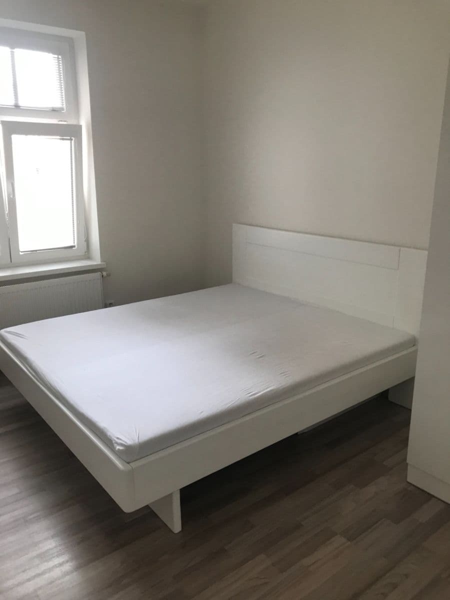 Pronájem bytu 2+kk 42 m², Biskupcova, Praha, Praha Pronájem bytu 2+kk 42 m², Biskupcova, Praha, Praha