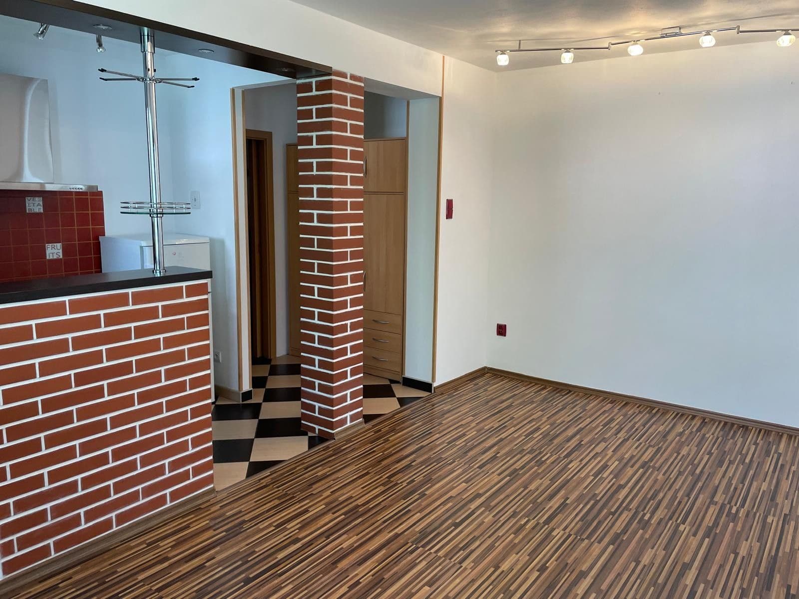Prodej bytu 3+kk 57 m², Orlická, Týn nad Vltavou, Jihočeský kraj Prodej bytu 3+kk 57 m², Orlická, Týn nad Vltavou, Jihočeský kraj