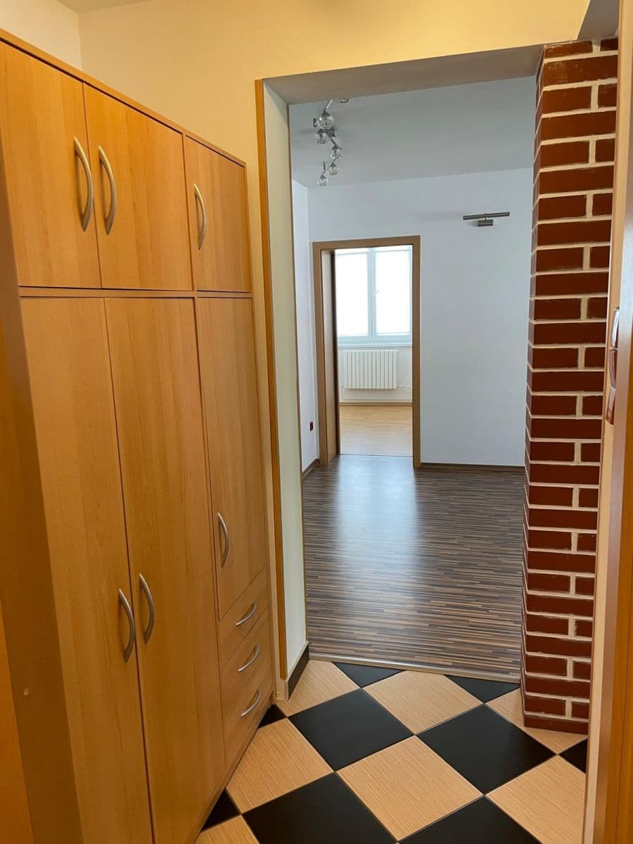 Prodej bytu 3+kk 57 m², Orlická, Týn nad Vltavou, Jihočeský kraj Prodej bytu 3+kk 57 m², Orlická, Týn nad Vltavou, Jihočeský kraj