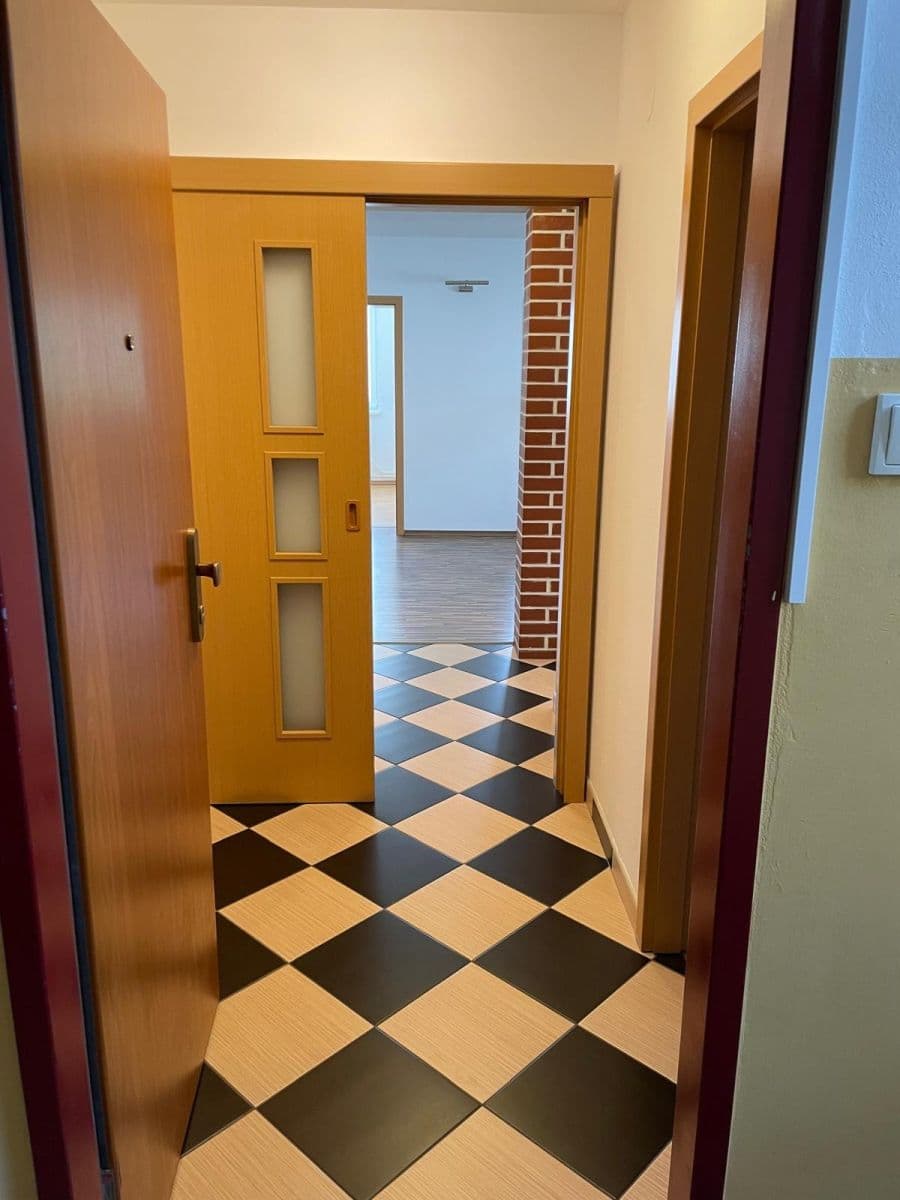 Prodej bytu 3+kk 57 m², Orlická, Týn nad Vltavou, Jihočeský kraj Prodej bytu 3+kk 57 m², Orlická, Týn nad Vltavou, Jihočeský kraj