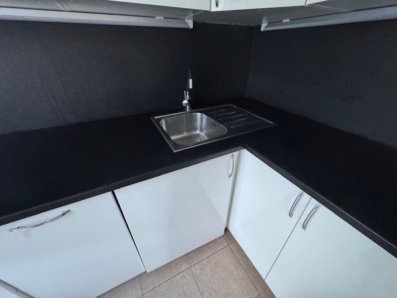 Pronájem bytu 3+1 72 m², U Školky, Nupaky, Středočeský kraj Pronájem bytu 3+1 72 m², U Školky, Nupaky, Středočeský kraj