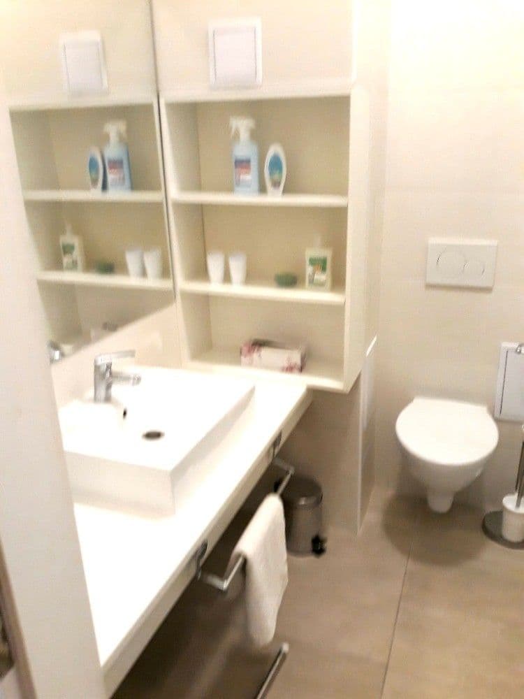 Pronájem bytu 2+kk 40 m², Mojmírova, Praha, Praha Pronájem bytu 2+kk 40 m², Mojmírova, Praha, Praha
