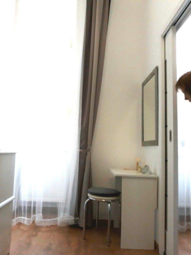 Pronájem bytu 2+kk 40 m², Mojmírova, Praha, Praha Pronájem bytu 2+kk 40 m², Mojmírova, Praha, Praha