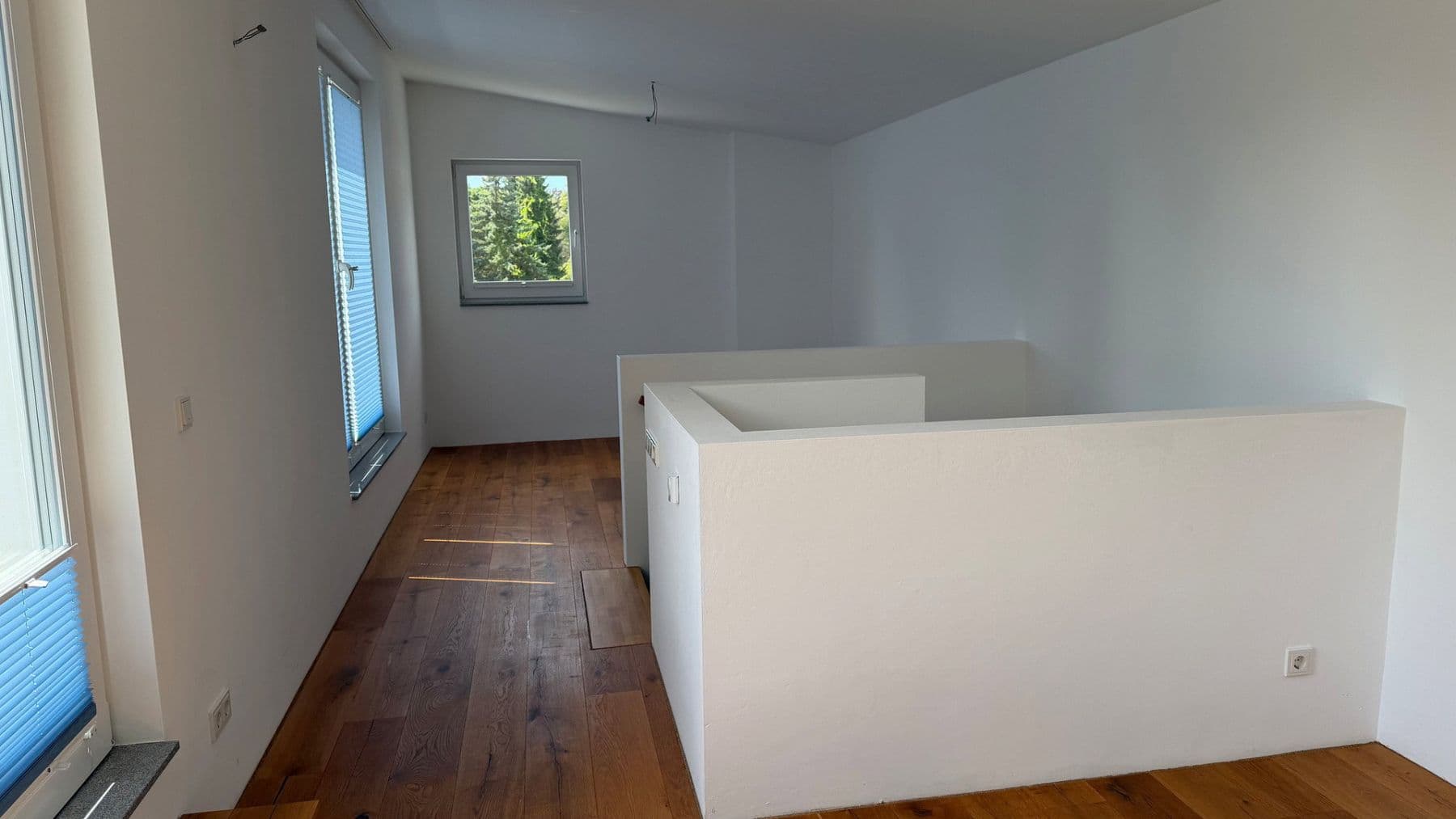 Prodej domu 143 m², pozemek 298 m², Göttingen, Dolní Sasko Prodej domu 143 m², pozemek 298 m², Göttingen, Dolní Sasko