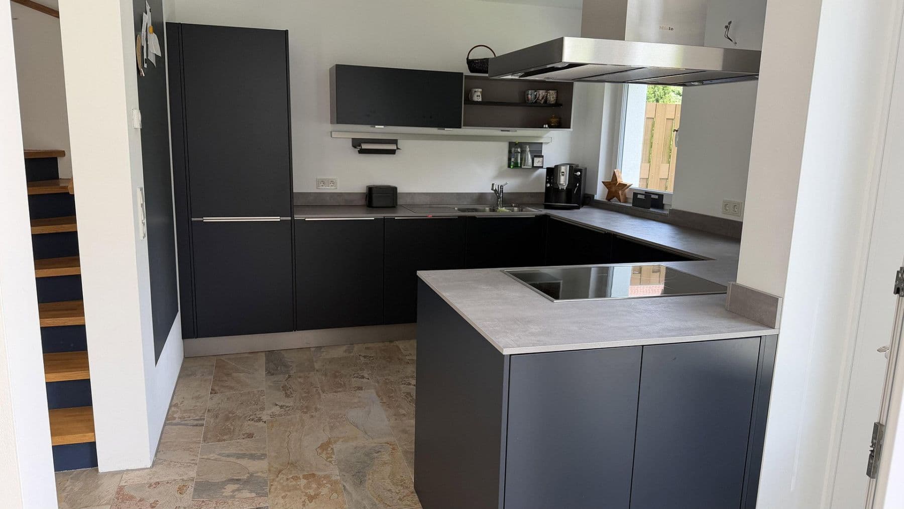 Prodej domu 143 m², pozemek 298 m², Göttingen, Dolní Sasko Prodej domu 143 m², pozemek 298 m², Göttingen, Dolní Sasko