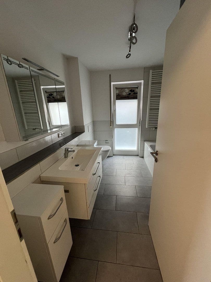 Prodej bytu 3+kk 92 m², Cäcilienstrasse 52, Heilbronn, Bádensko-Württembersko Prodej bytu 3+kk 92 m², Cäcilienstrasse 52, Heilbronn, Bádensko-Württembersko
