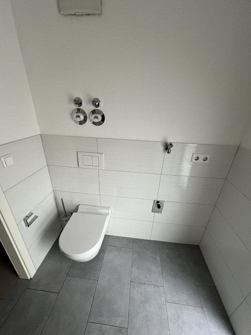 Prodej bytu 3+kk 92 m², Cäcilienstrasse 52, Heilbronn, Bádensko-Württembersko Prodej bytu 3+kk 92 m², Cäcilienstrasse 52, Heilbronn, Bádensko-Württembersko