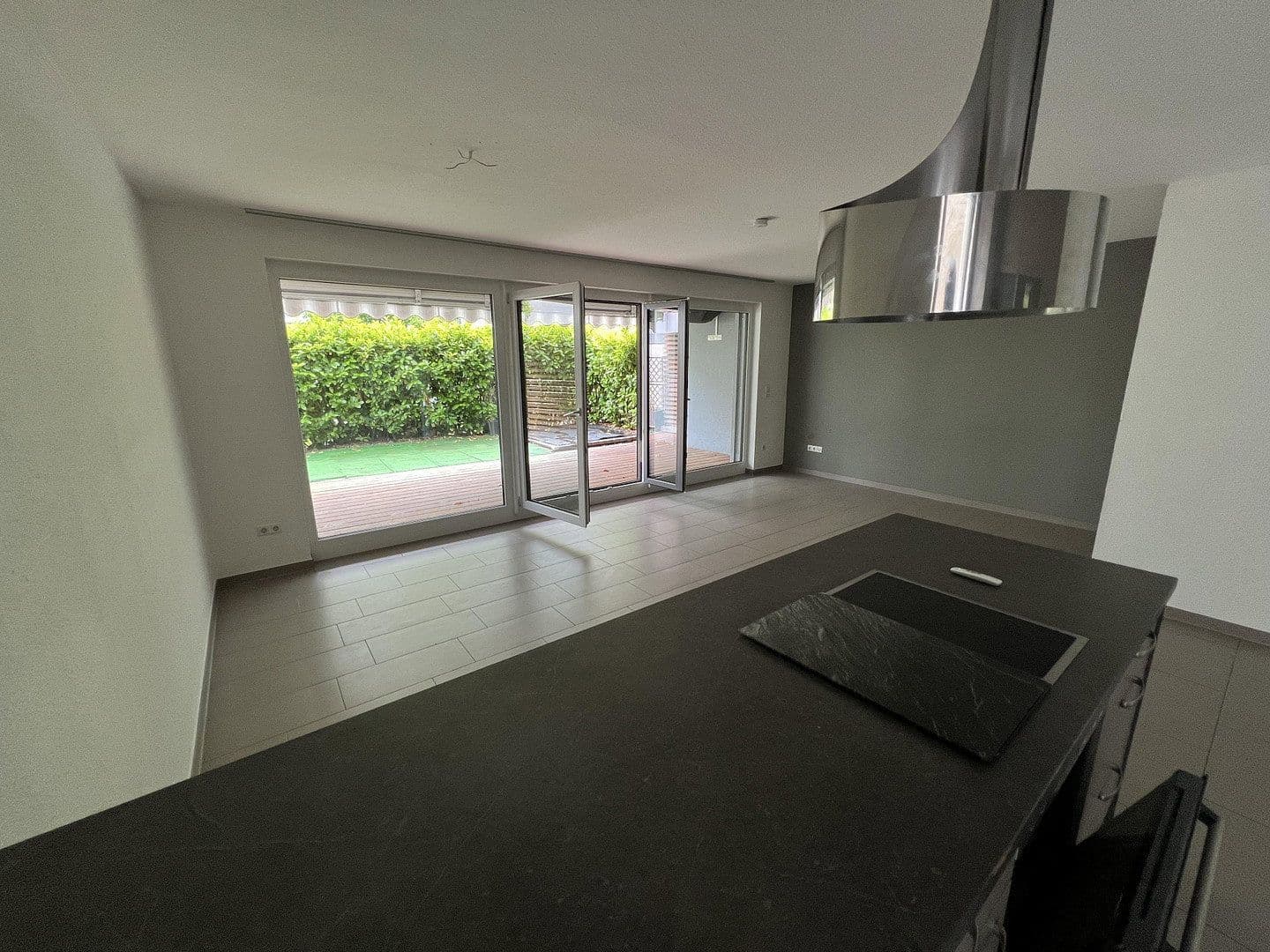 Prodej bytu 3+kk 92 m², Cäcilienstrasse 52, Heilbronn, Bádensko-Württembersko Prodej bytu 3+kk 92 m², Cäcilienstrasse 52, Heilbronn, Bádensko-Württembersko