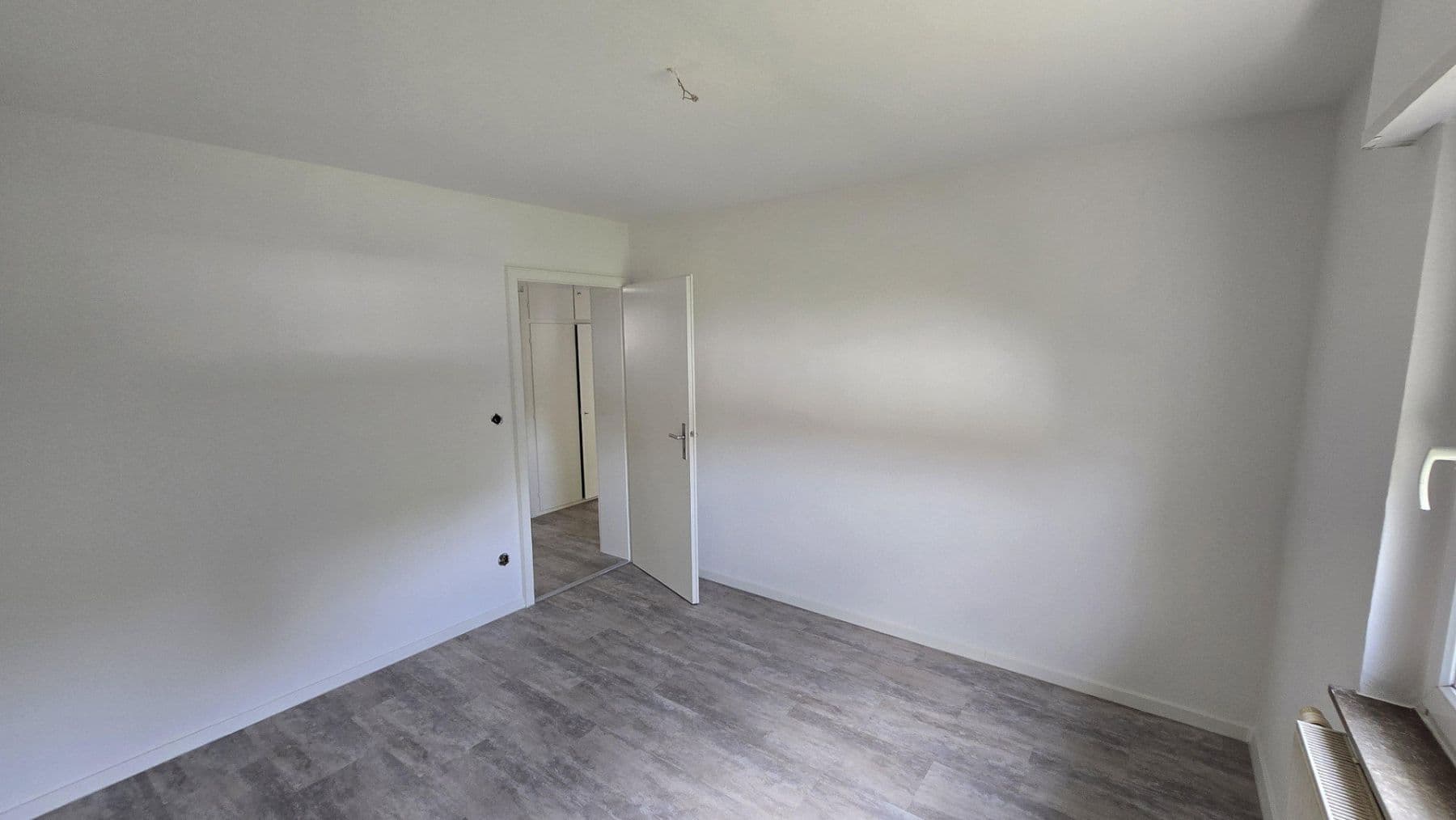 Pronájem bytu 2+1 48 m², Ringstr. 14, Gemmingen, Bádensko-Württembersko Pronájem bytu 2+1 48 m², Ringstr. 14, Gemmingen, Bádensko-Württembersko