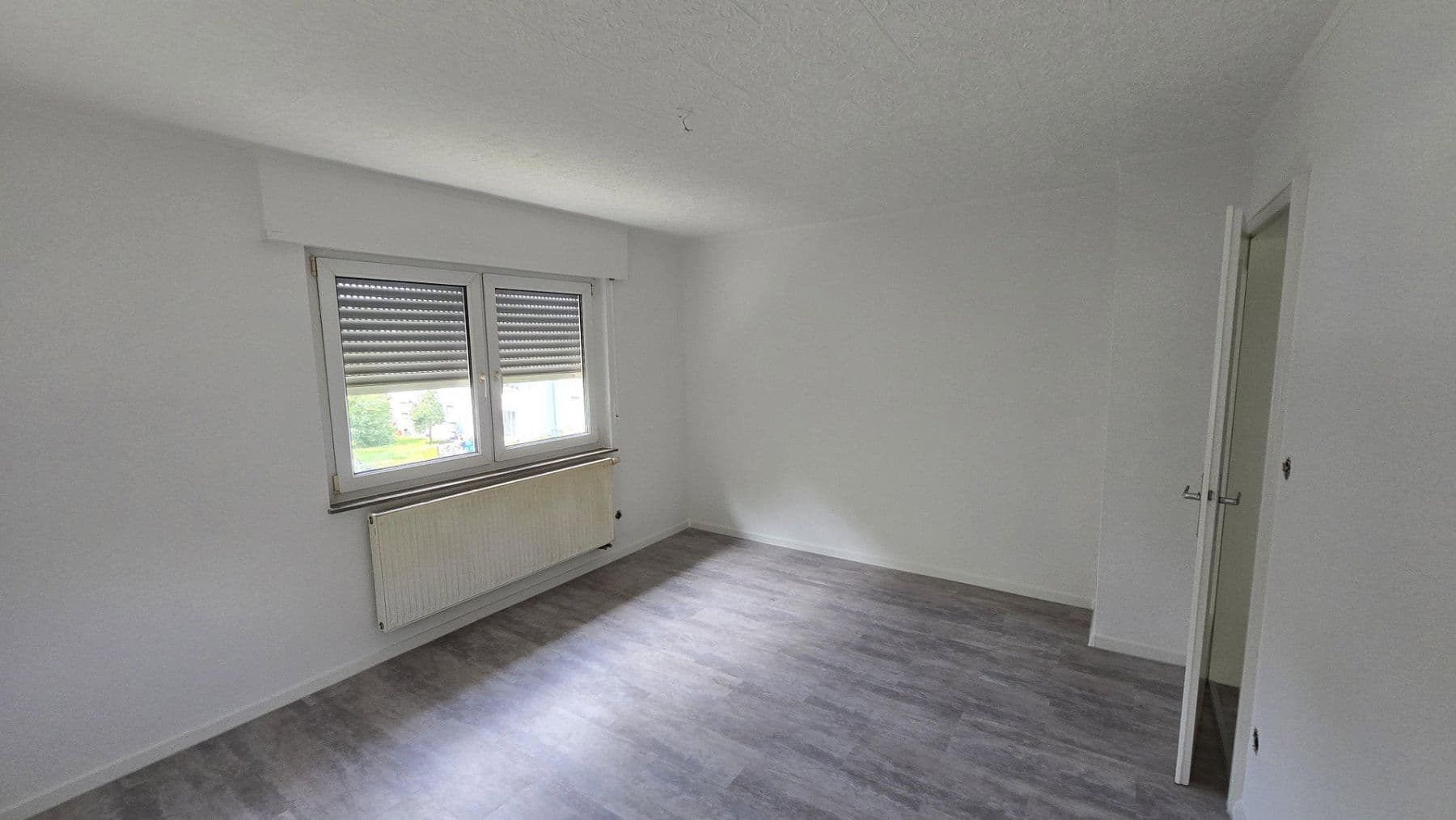 Pronájem bytu 2+1 48 m², Ringstr. 14, Gemmingen, Bádensko-Württembersko Pronájem bytu 2+1 48 m², Ringstr. 14, Gemmingen, Bádensko-Württembersko