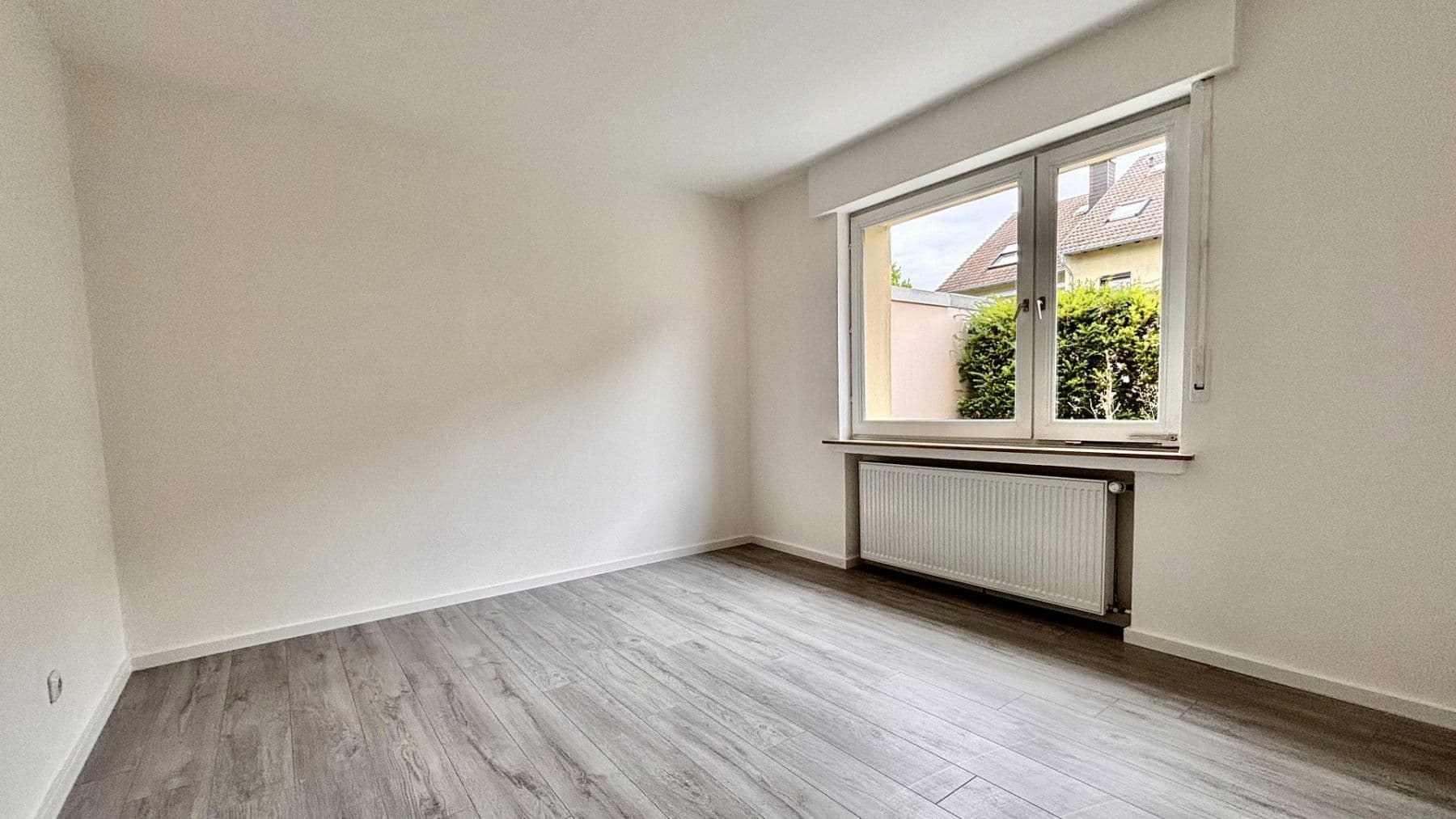 Prodej bytu 3+1 83 m², Dormagen, Severní Porýní-Vestfálsko Prodej bytu 3+1 83 m², Dormagen, Severní Porýní-Vestfálsko