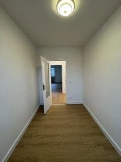 Pronájem bytu 3+1 64 m², Wunstorfer Landstr 56 A, Hannover, Dolní Sasko Pronájem bytu 3+1 64 m², Wunstorfer Landstr 56 A, Hannover, Dolní Sasko