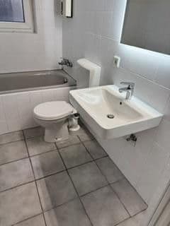 Pronájem bytu 3+1 64 m², Wunstorfer Landstr 56 A, Hannover, Dolní Sasko Pronájem bytu 3+1 64 m², Wunstorfer Landstr 56 A, Hannover, Dolní Sasko