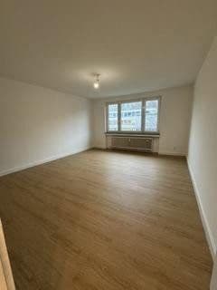 Pronájem bytu 3+1 64 m², Wunstorfer Landstr 56 A, Hannover, Dolní Sasko Pronájem bytu 3+1 64 m², Wunstorfer Landstr 56 A, Hannover, Dolní Sasko