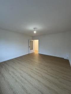 Pronájem bytu 3+1 64 m², Wunstorfer Landstr 56 A, Hannover, Dolní Sasko Pronájem bytu 3+1 64 m², Wunstorfer Landstr 56 A, Hannover, Dolní Sasko