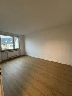 Pronájem bytu 3+1 64 m², Wunstorfer Landstr 56 A, Hannover, Dolní Sasko Pronájem bytu 3+1 64 m², Wunstorfer Landstr 56 A, Hannover, Dolní Sasko