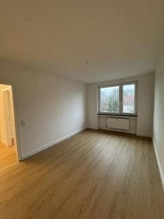 Pronájem bytu 3+1 64 m², Wunstorfer Landstr 56 A, Hannover, Dolní Sasko Pronájem bytu 3+1 64 m², Wunstorfer Landstr 56 A, Hannover, Dolní Sasko